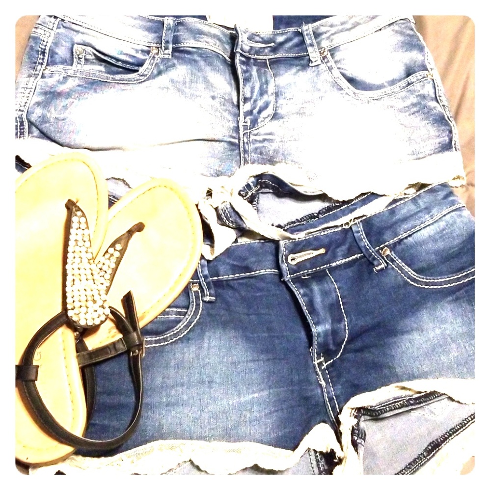 Almost famous shorts